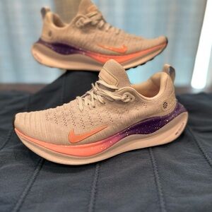 Nike light gray and Purple React Infinity Run 4